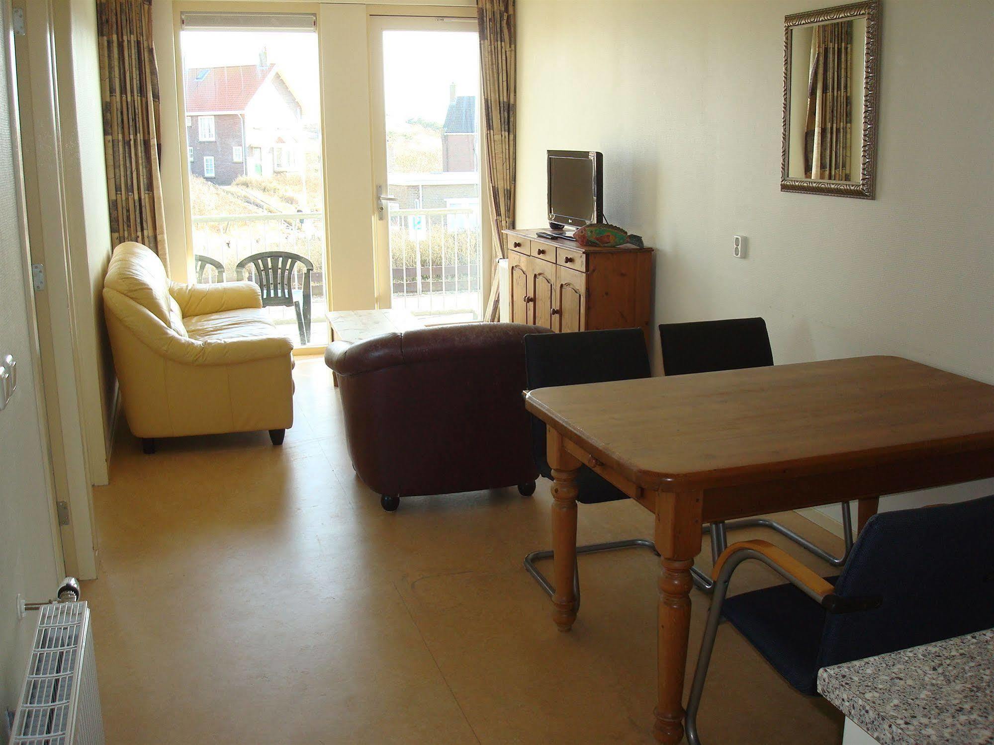 Hotel Rasch Bergen aan Zee Extérieur photo